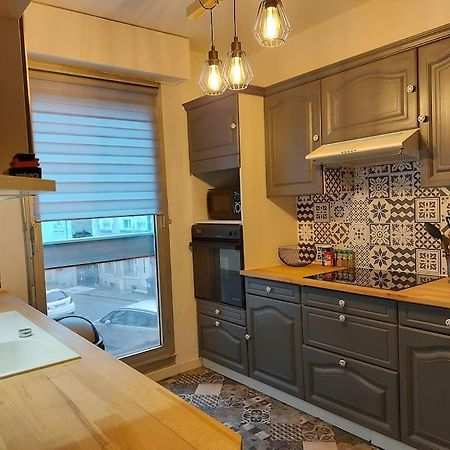Appart Hyper Centre- Parking Apartment Vierzon Exterior foto